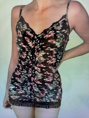 Floral Lace-Trim Cami Top in Black and Pink